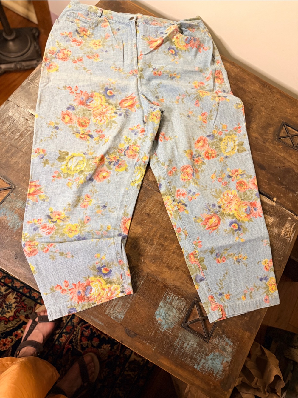 david brooks Light Blue Floral Crop Jeans